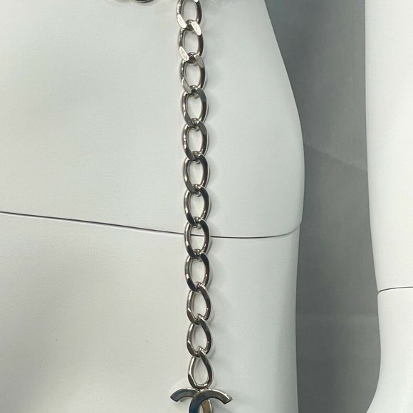 CHANEL Vintage 1997 Spring Collection Silver Belt main image 5